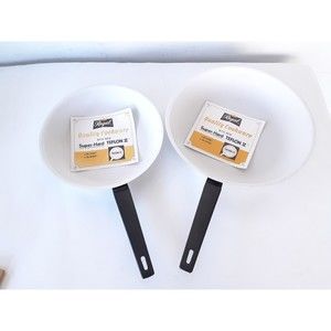 Vintage Regal Classic White  Teflon II 8" & 10" Fry Pans set of 2 - Made in USA